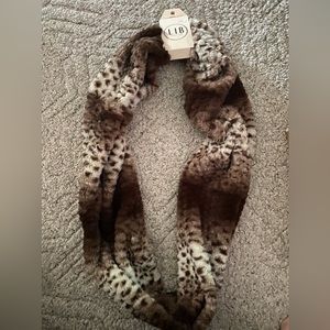 NEW L.I.B Scarf